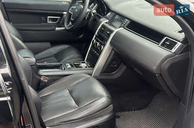 Внедорожник / Кроссовер Land Rover Discovery Sport 2017 в 