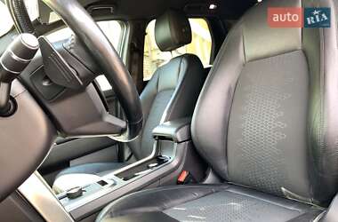 Внедорожник / Кроссовер Land Rover Discovery Sport 2016 в 
