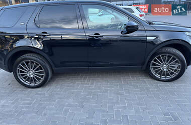 Внедорожник / Кроссовер Land Rover Discovery Sport 2016 в 