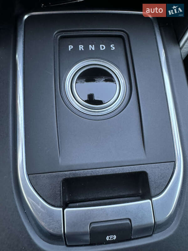 Позашляховик / Кросовер Land Rover Discovery Sport 2016 в Луцьку