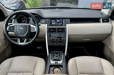 Внедорожник / Кроссовер Land Rover Discovery Sport 2016 в 