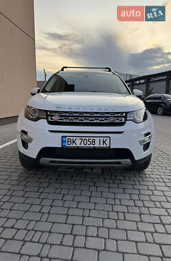 Внедорожник / Кроссовер Land Rover Discovery Sport 2015 в 