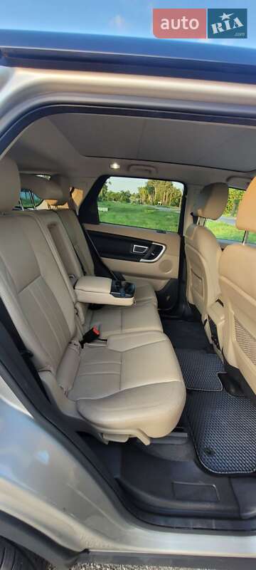 Внедорожник / Кроссовер Land Rover Discovery Sport 2017 в Виннице фото 40 Внедорожник / Кроссовер Land Rover Discovery Sport 2017 в Виннице