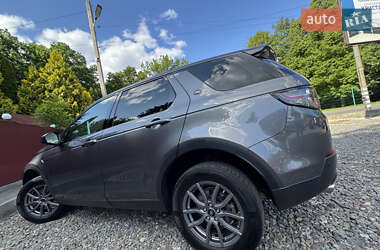 Внедорожник / Кроссовер Land Rover Discovery Sport 2016 в 