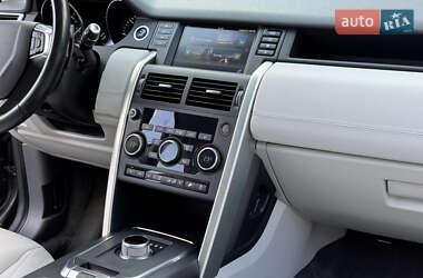 Внедорожник / Кроссовер Land Rover Discovery Sport 2016 в 