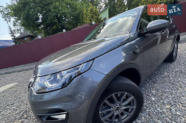 Внедорожник / Кроссовер Land Rover Discovery Sport 2016 в 