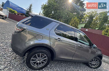 Внедорожник / Кроссовер Land Rover Discovery Sport 2016 в 