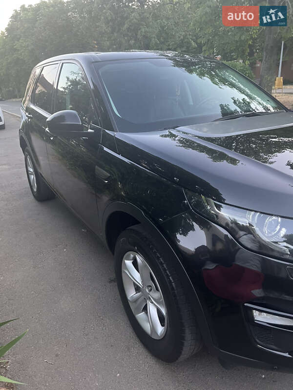 Внедорожник / Кроссовер Land Rover Discovery Sport 2016 в Одессе