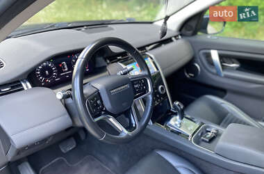 Позашляховик / Кросовер Land Rover Discovery Sport 2021 в 