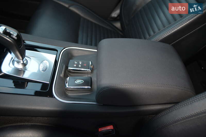 Внедорожник / Кроссовер Land Rover Discovery Sport 2020 в Первомайске фото 13 Внедорожник / Кроссовер Land Rover Discovery Sport 2020 в Первомайске