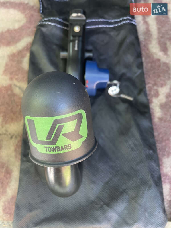 Внедорожник / Кроссовер Land Rover Discovery Sport 2018 в Сумах