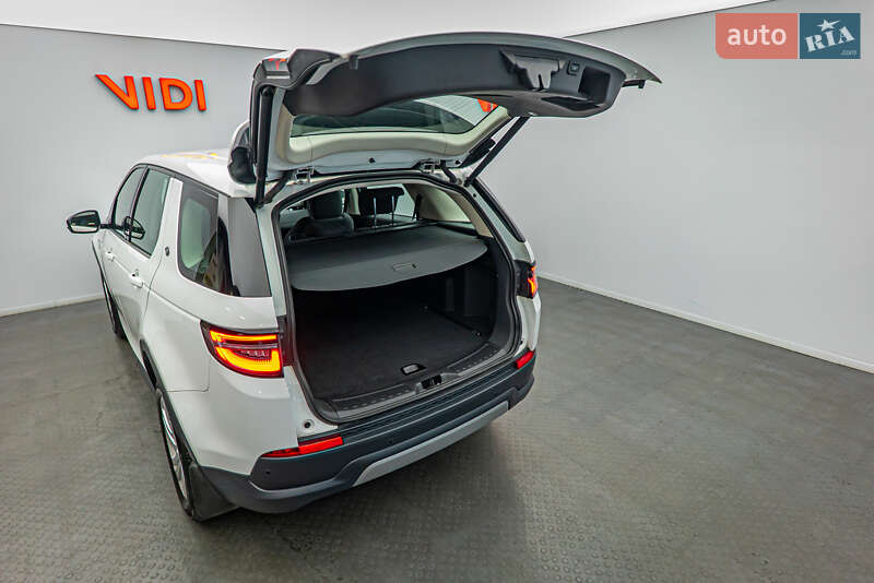 Внедорожник / Кроссовер Land Rover Discovery Sport 2019 в Киеве