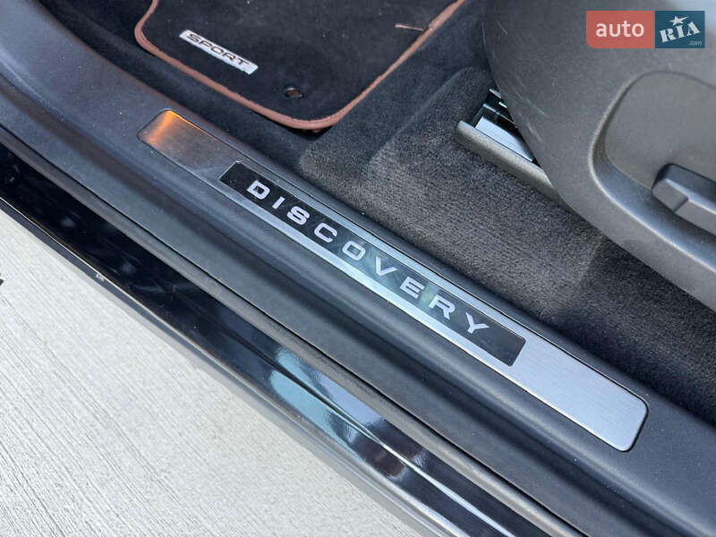 Внедорожник / Кроссовер Land Rover Discovery Sport 2015 в Луцке