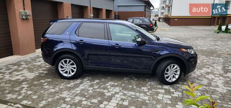 Позашляховик / Кросовер Land Rover Discovery Sport 2015 в Івано-Франківську