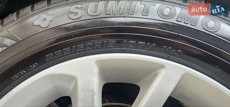 Позашляховик / Кросовер Land Rover Discovery Sport 2015 в Івано-Франківську