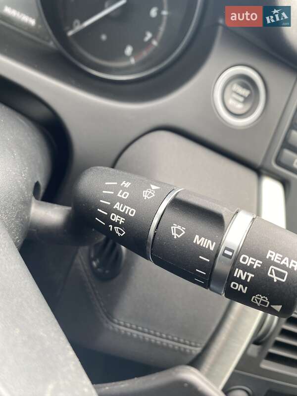 Позашляховик / Кросовер Land Rover Discovery Sport 2018 в Києві