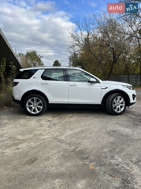 Внедорожник / Кроссовер Land Rover Discovery Sport 2018 в Киеве фото 23 Внедорожник / Кроссовер Land Rover Discovery Sport 2018 в Киеве