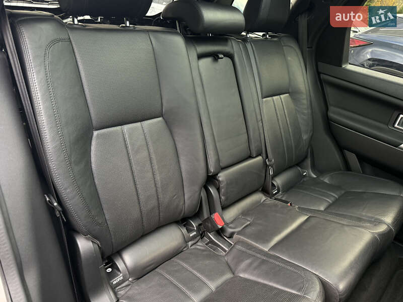 Позашляховик / Кросовер Land Rover Discovery Sport 2016 в Дрогобичі