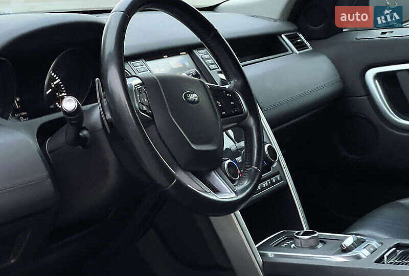 Внедорожник / Кроссовер Land Rover Discovery Sport 2016 в Киеве фото 36 Внедорожник / Кроссовер Land Rover Discovery Sport 2016 в Киеве