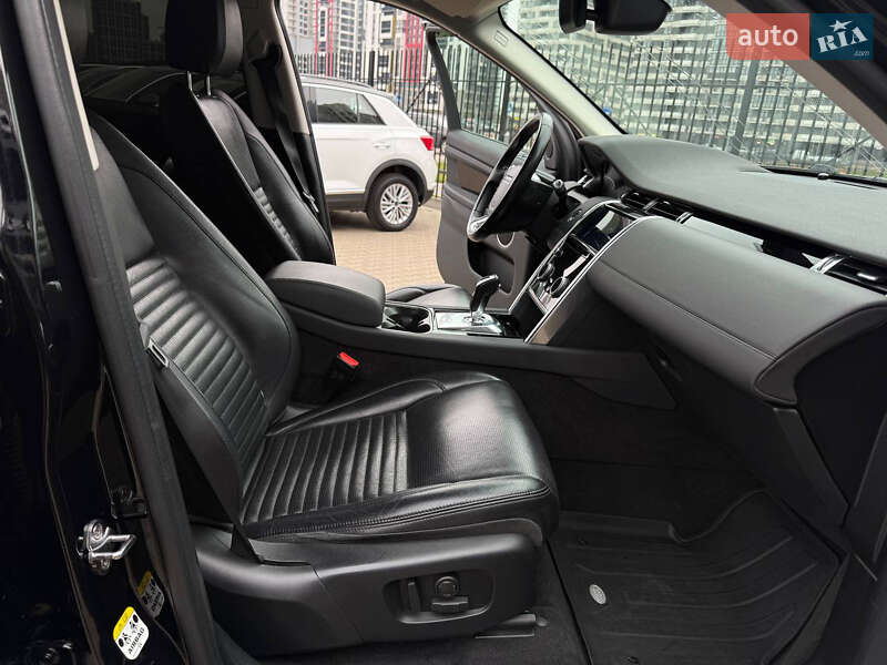 Внедорожник / Кроссовер Land Rover Discovery Sport 2020 в Киеве