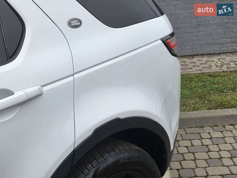Позашляховик / Кросовер Land Rover Discovery Sport 2016 в Івано-Франківську