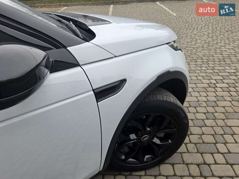 Позашляховик / Кросовер Land Rover Discovery Sport 2016 в Івано-Франківську