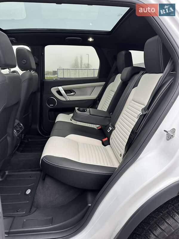 Внедорожник / Кроссовер Land Rover Discovery Sport 2023 в Киеве