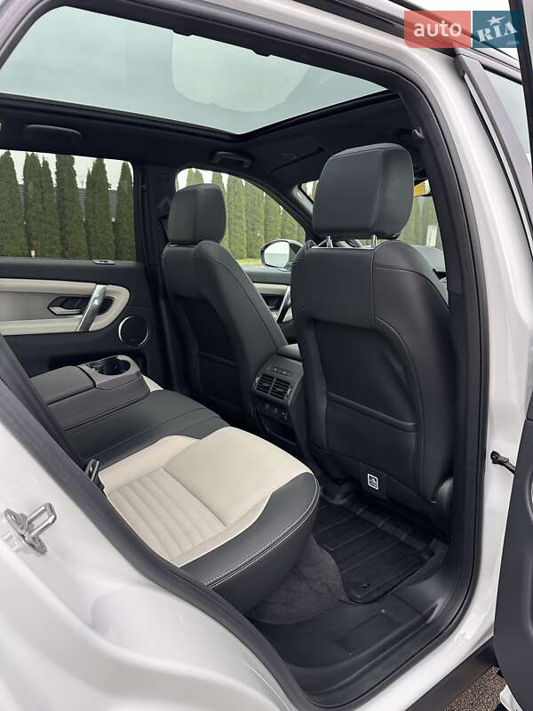 Внедорожник / Кроссовер Land Rover Discovery Sport 2023 в Киеве