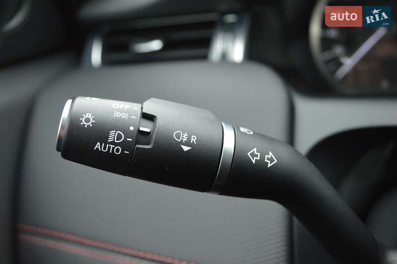 Позашляховик / Кросовер Land Rover Discovery Sport 2022 в Одесі