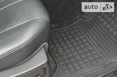Позашляховик / Кросовер Land Rover Discovery 2010 в 