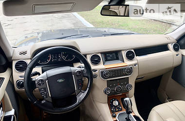 Позашляховик / Кросовер Land Rover Discovery 2011 в 