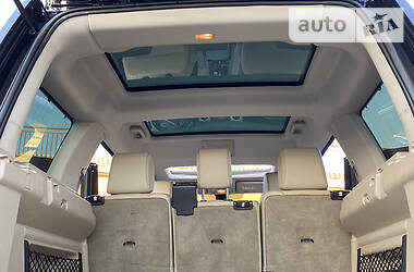 Позашляховик / Кросовер Land Rover Discovery 2012 в 
