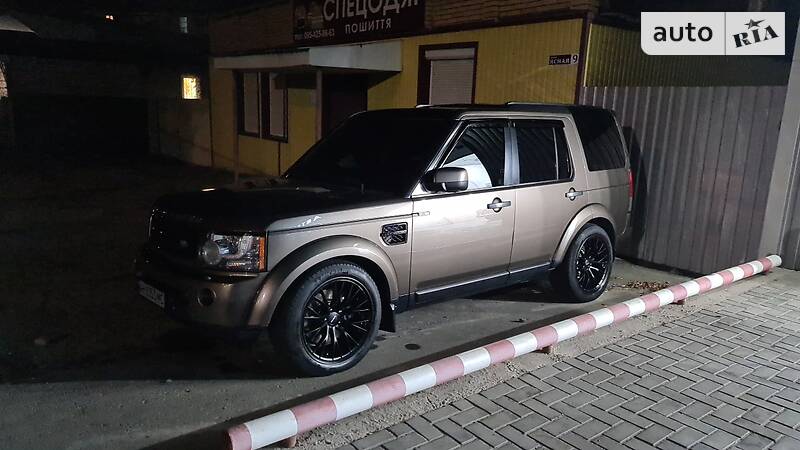 Позашляховик / Кросовер Land Rover Discovery 2010 в Слов'янську