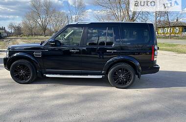 Позашляховик / Кросовер Land Rover Discovery 2016 в 