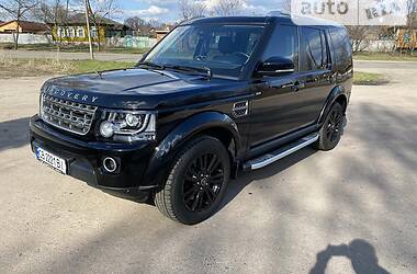 Позашляховик / Кросовер Land Rover Discovery 2016 в 