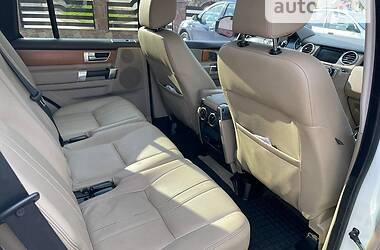 Внедорожник / Кроссовер Land Rover Discovery 2015 в 