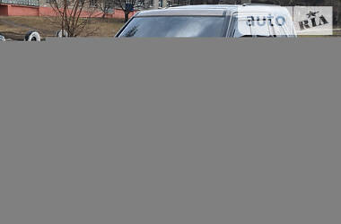Позашляховик / Кросовер Land Rover Discovery 2010 в 