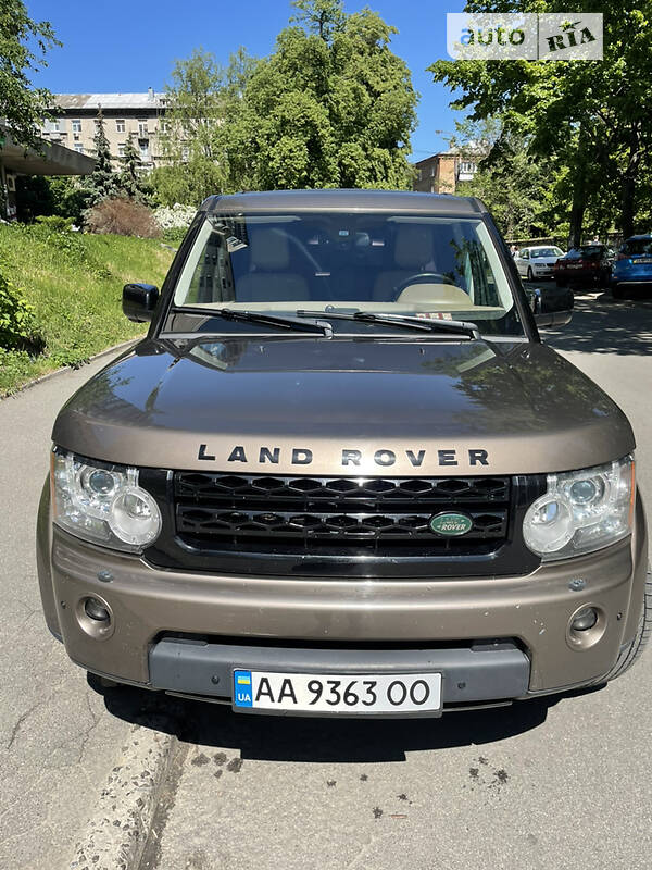 Позашляховик / Кросовер Land Rover Discovery 2012 в Києві