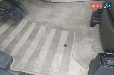 Внедорожник / Кроссовер Land Rover Discovery 2014 в 