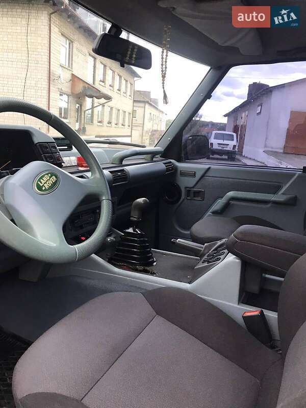 Внедорожник / Кроссовер Land Rover Discovery 1992 в Львове