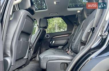 Позашляховик / Кросовер Land Rover Discovery 2017 в 