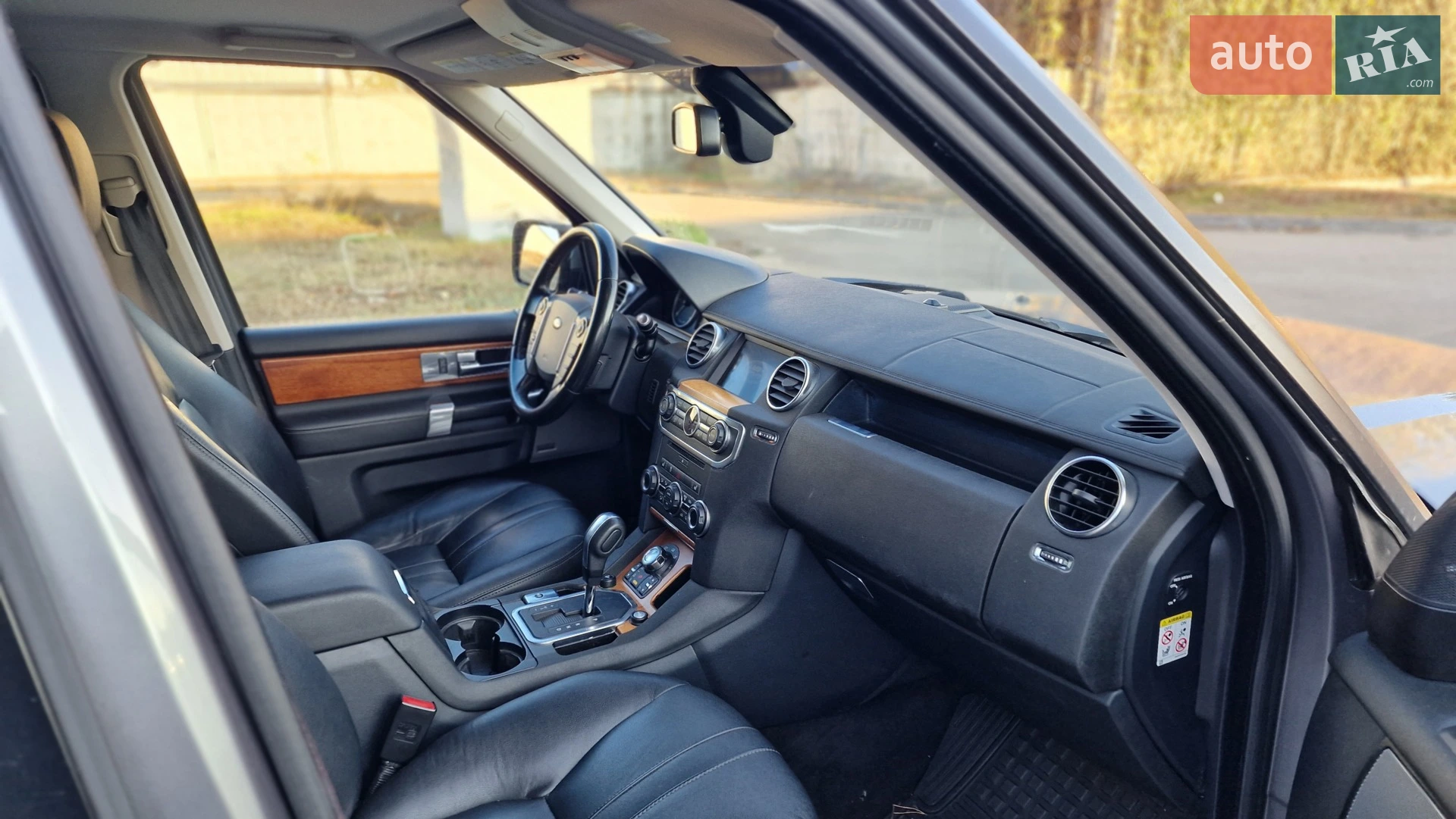 2012 Land Rover Discovery - мініатюра 24
