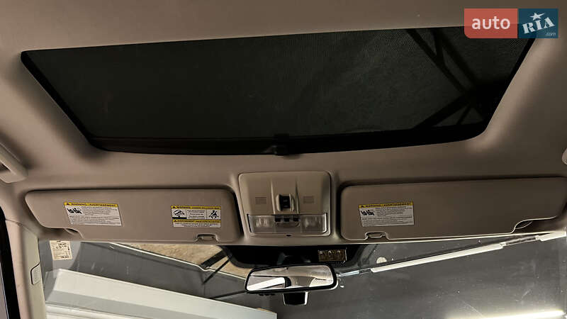Позашляховик / Кросовер Land Rover Discovery 2014 в Бучачі