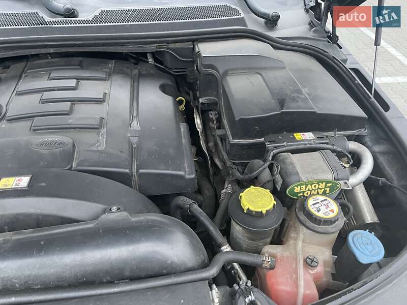 Позашляховик / Кросовер Land Rover Discovery 2005 в Києві
