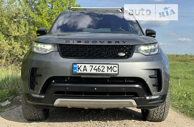 Внедорожник / Кроссовер Land Rover Discovery 2017 в Киеве