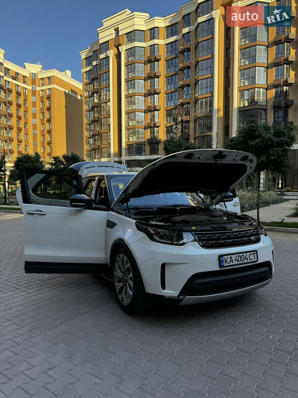 Внедорожник / Кроссовер Land Rover Discovery 2018 в Киеве