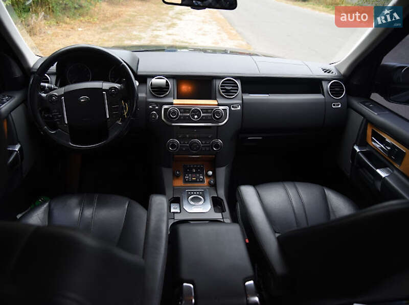 Позашляховик / Кросовер Land Rover Discovery 2012 в Ірпені