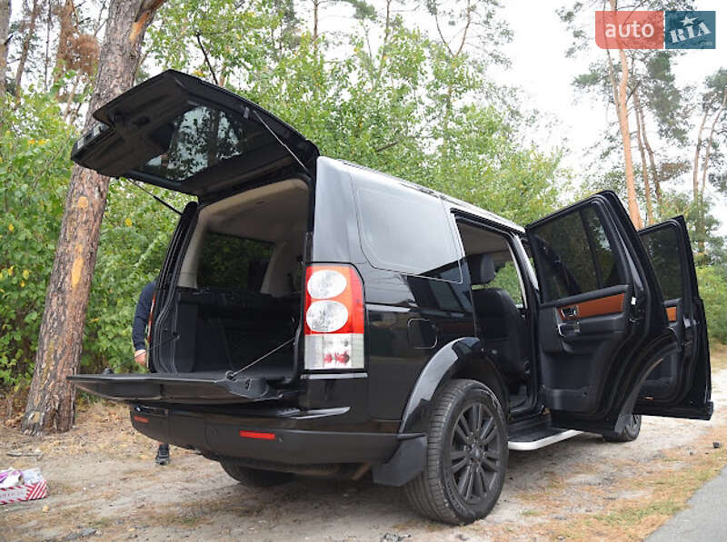 Позашляховик / Кросовер Land Rover Discovery 2012 в Ірпені