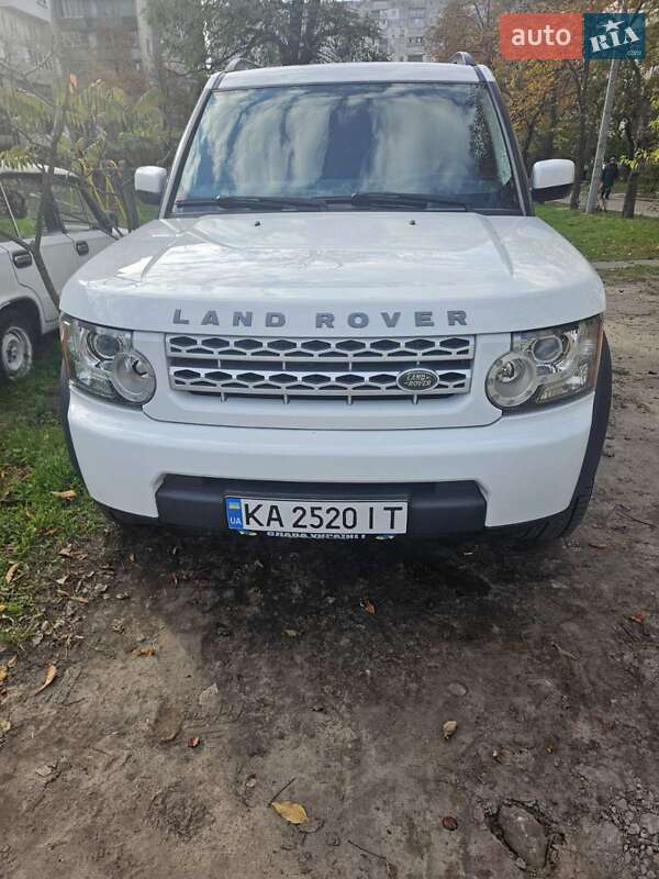 Land Rover Discovery 2013