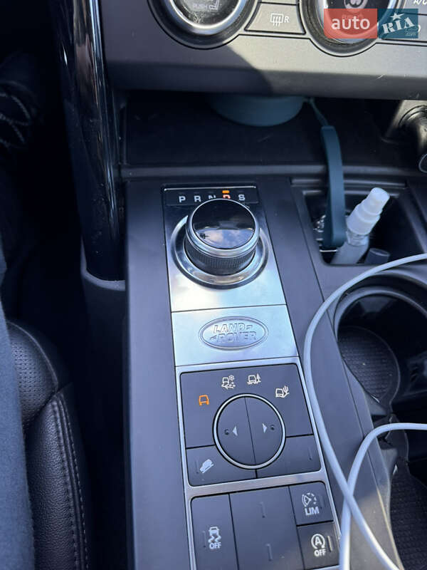 Позашляховик / Кросовер Land Rover Discovery 2018 в Києві